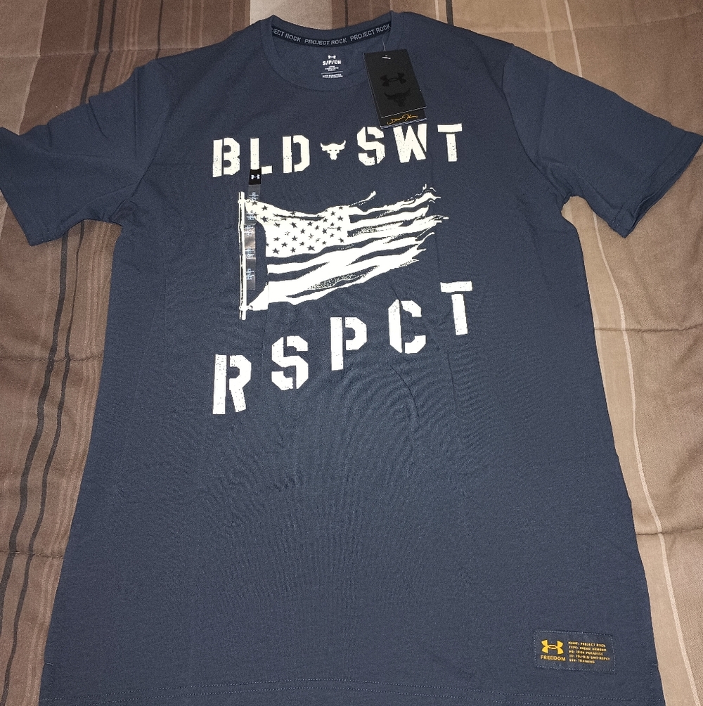 Men's Under Armour Project Rock Vet Day Respect Graphic Tee‎ S